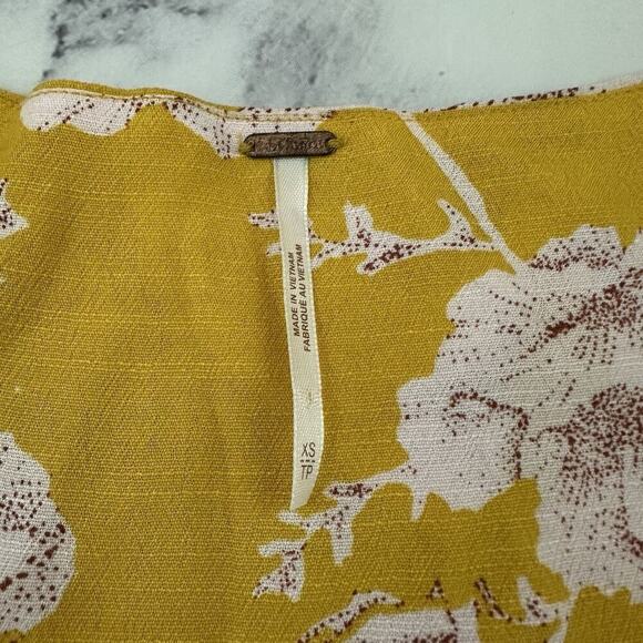 Free People French Quarter Wrap Mini Dress Size XS Yellow Floral Ruffle Flutter - Picture 5 of 10